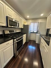 31 Hillside Terrace, White Plains, NY 10601