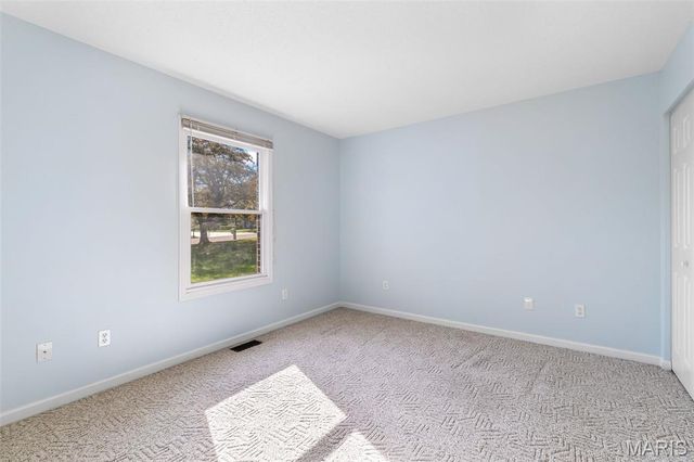 829 Cimarron Circle, Farmington, MO 63640