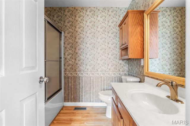 829 Cimarron Circle, Farmington, MO 63640