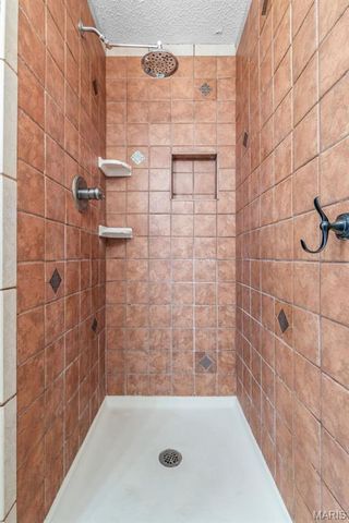 829 Cimarron Circle, Farmington, MO 63640