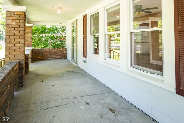 3224 W Mooresville Road, Indianapolis, IN 46221