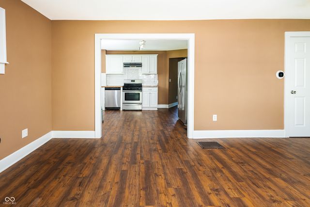 3224 W Mooresville Road, Indianapolis, IN 46221