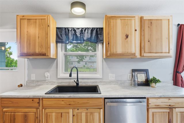 1817 Reed Street, Grinnell, IA 50112