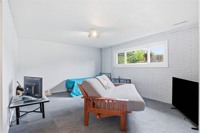 1817 Reed Street, Grinnell, IA 50112