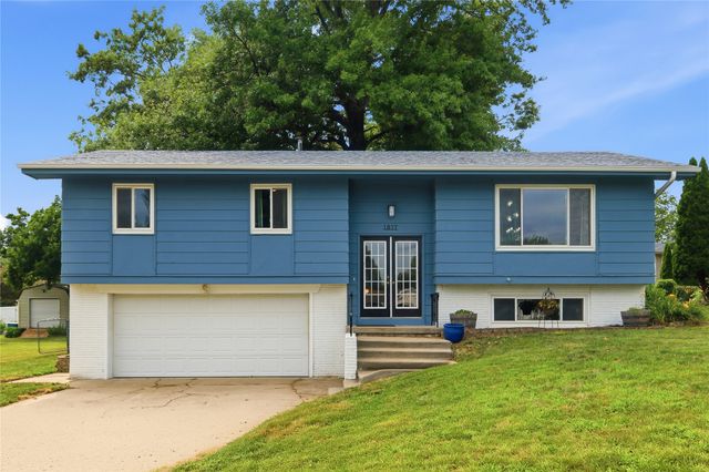 1817 Reed Street, Grinnell, IA 50112