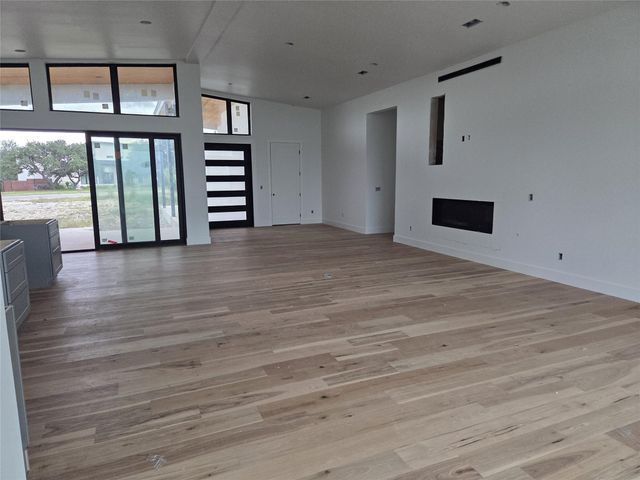 516 Bosque TRL, Marble Falls, TX 78654