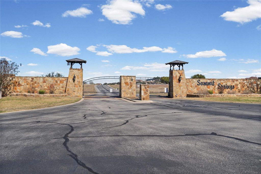 516 Bosque TRL, Marble Falls, TX 78654