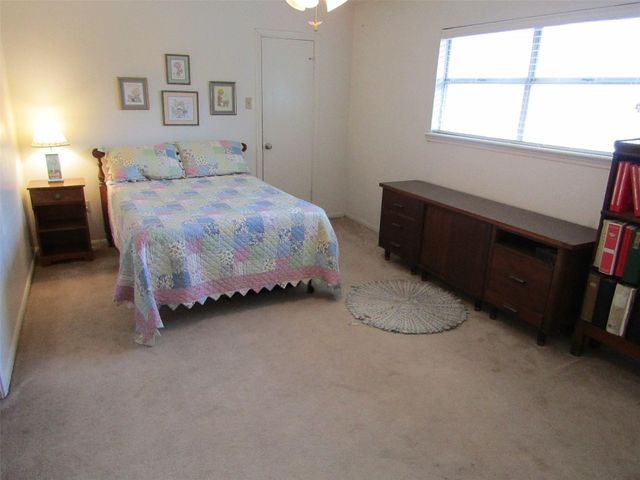 12139 Glenway Drive, Houston, TX 77070