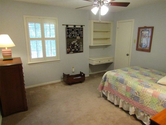 12139 Glenway Drive, Houston, TX 77070