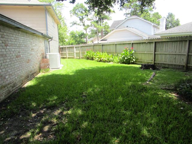 12139 Glenway Drive, Houston, TX 77070
