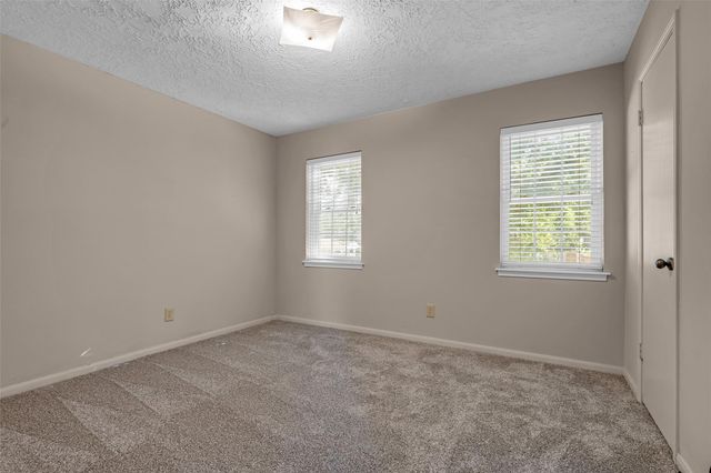 1302 Minchen Drive, Deer Park, TX 77536
