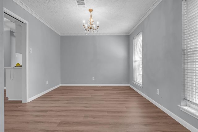 1302 Minchen Drive, Deer Park, TX 77536