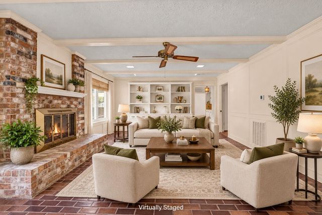 1302 Minchen Drive, Deer Park, TX 77536