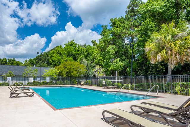 2494 Etiwan Avenue 2h, Charleston, SC 29414