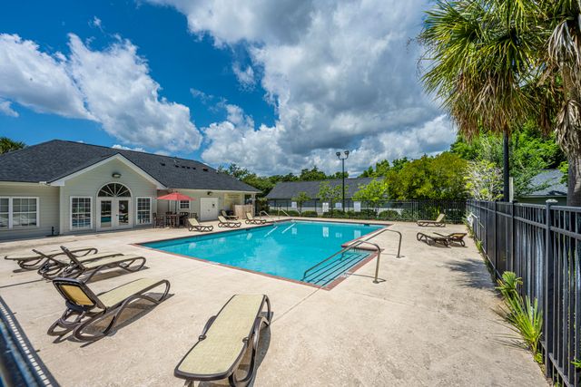 2494 Etiwan Avenue 2h, Charleston, SC 29414