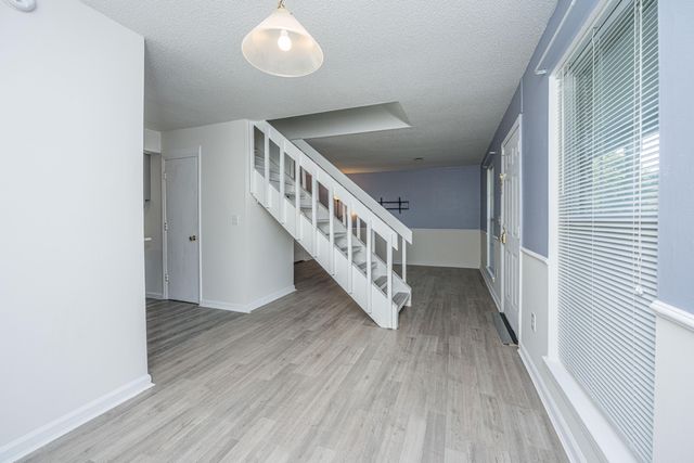 2494 Etiwan Avenue 2h, Charleston, SC 29414
