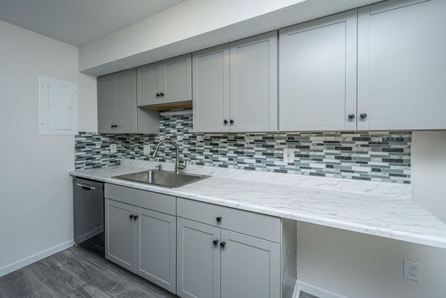 2494 Etiwan Avenue 2h, Charleston, SC 29414