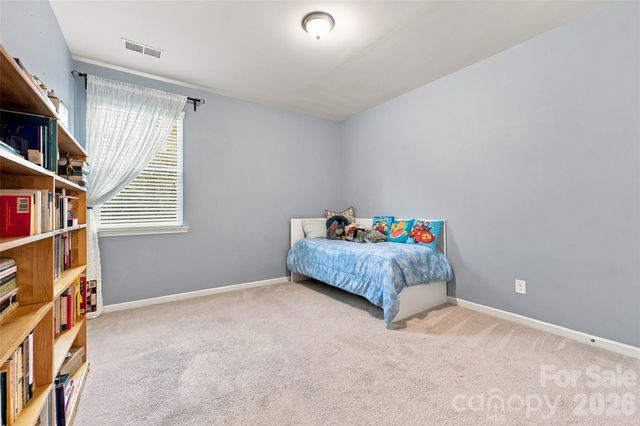2440 Flintshire Lane, Gastonia, NC 28056