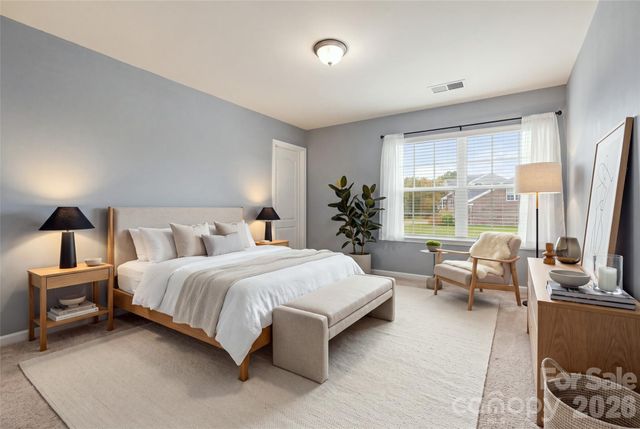 2440 Flintshire Lane, Gastonia, NC 28056