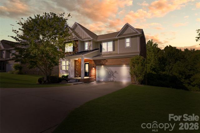 2440 Flintshire Lane, Gastonia, NC 28056