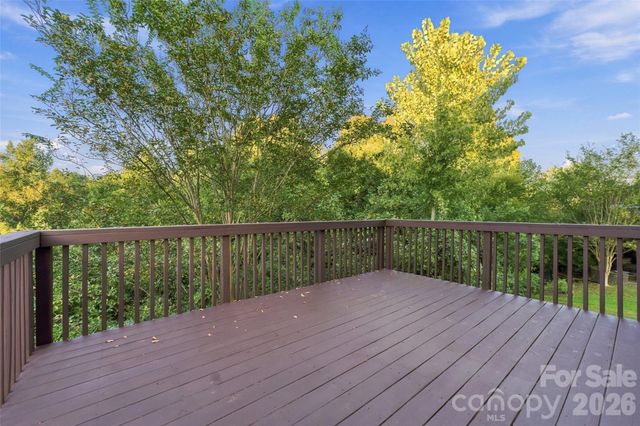 2440 Flintshire Lane, Gastonia, NC 28056