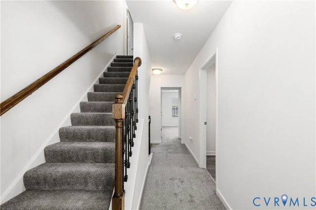 12221 Dutch Elm Cir, Midlothian, VA 23112