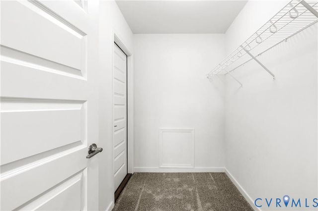 12221 Dutch Elm Cir, Midlothian, VA 23112