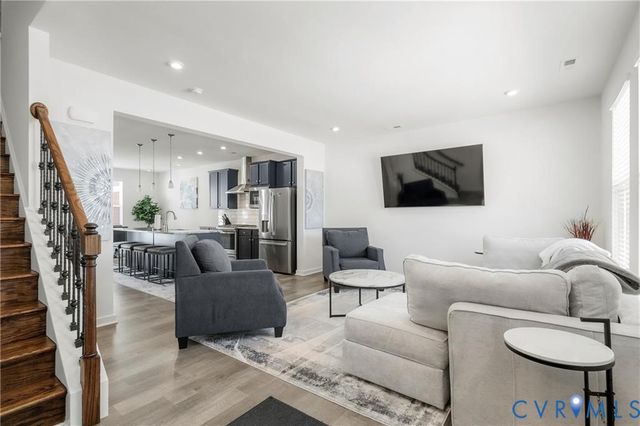 12221 Dutch Elm Cir, Midlothian, VA 23112