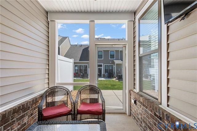 12221 Dutch Elm Cir, Midlothian, VA 23112