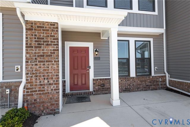 12221 Dutch Elm Cir, Midlothian, VA 23112