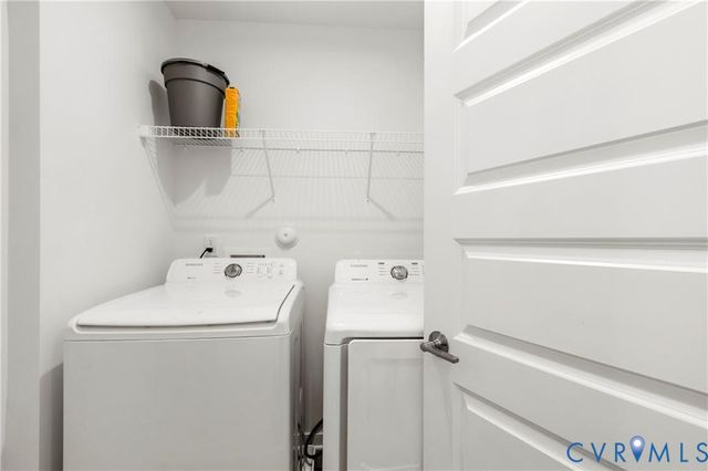 12221 Dutch Elm Cir, Midlothian, VA 23112