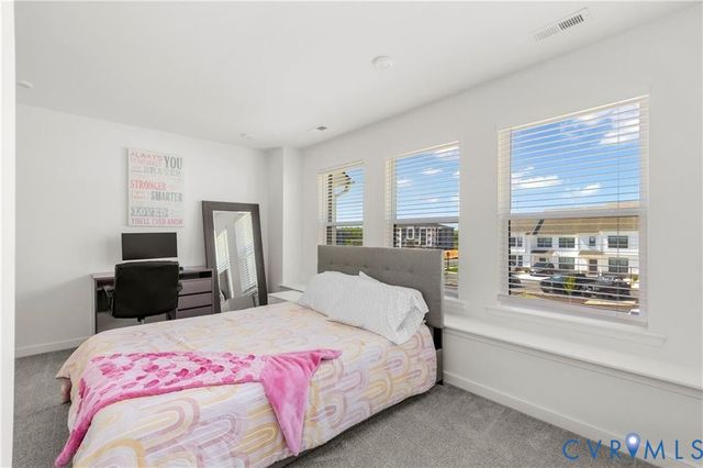 12221 Dutch Elm Cir, Midlothian, VA 23112