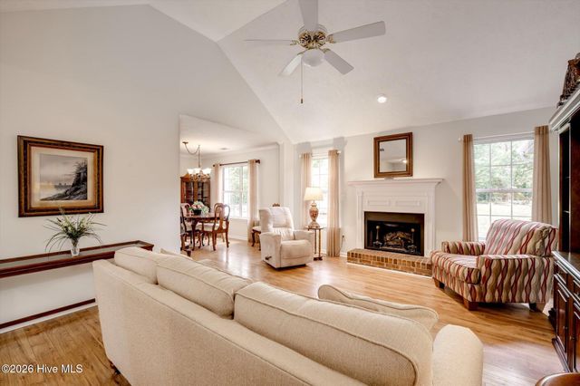 525 Calbrieth Way, North Augusta, SC 29860