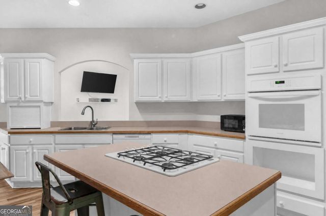 10017 Harmon Springs Drive, Villa Rica, GA 30180