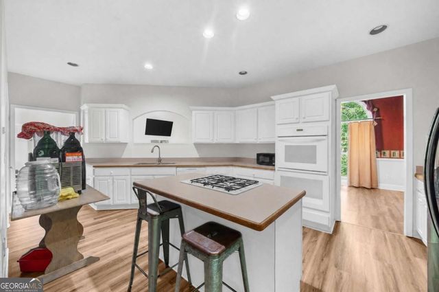 10017 Harmon Springs Drive, Villa Rica, GA 30180