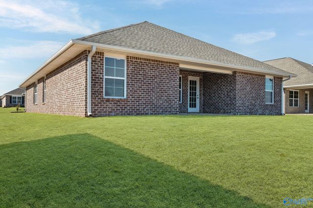 15450 Springbrook Trace, Athens, AL 35611