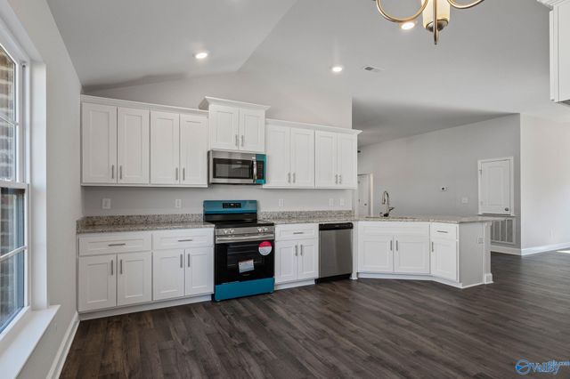 15450 Springbrook Trace, Athens, AL 35611