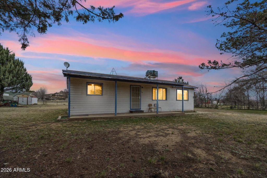 16578 W UNKNOWN MEXICAN Avenue, Kirkland, AZ 86332