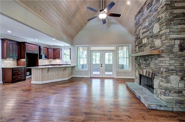 25 Mountain Creek Trail NE, Fairmount, GA 30139