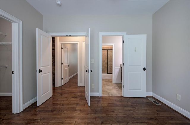 25 Mountain Creek Trail NE, Fairmount, GA 30139