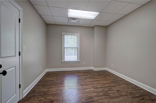 25 Mountain Creek Trail NE, Fairmount, GA 30139