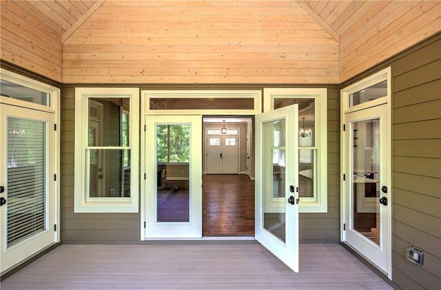 25 Mountain Creek Trail NE, Fairmount, GA 30139