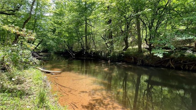 25 Mountain Creek Trail NE, Fairmount, GA 30139