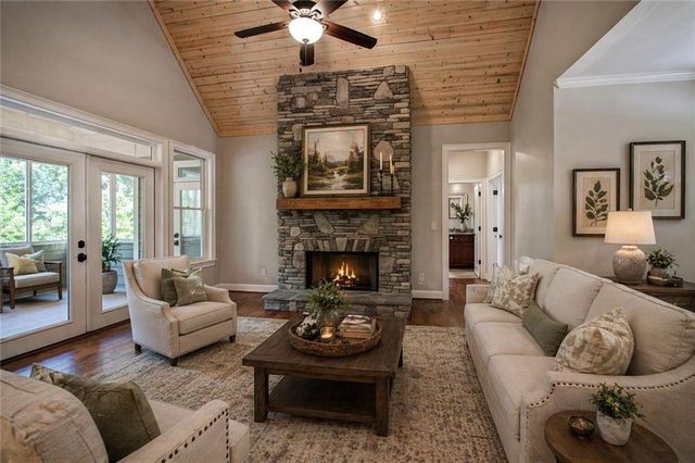 25 Mountain Creek Trail NE, Fairmount, GA 30139