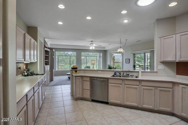 15323 W ROBERTSON Drive, Sun City West, AZ 85375