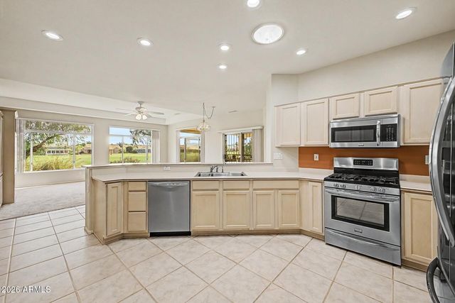 15323 W ROBERTSON Drive, Sun City West, AZ 85375