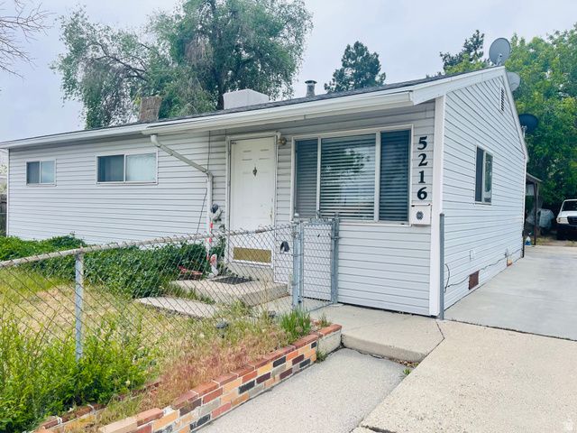 5216 S PIEPER BLVD, Salt Lake City, UT 84118