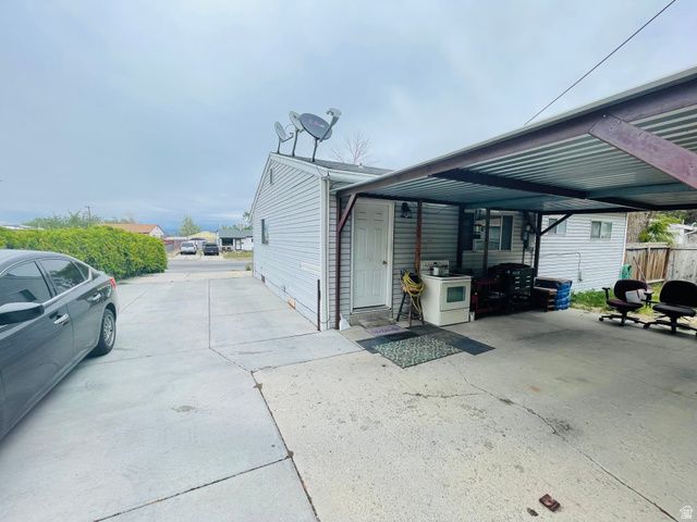 5216 S PIEPER BLVD, Salt Lake City, UT 84118