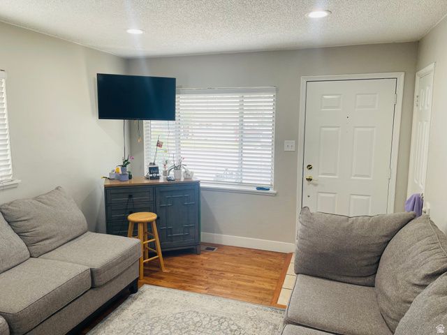 5216 S PIEPER BLVD, Salt Lake City, UT 84118