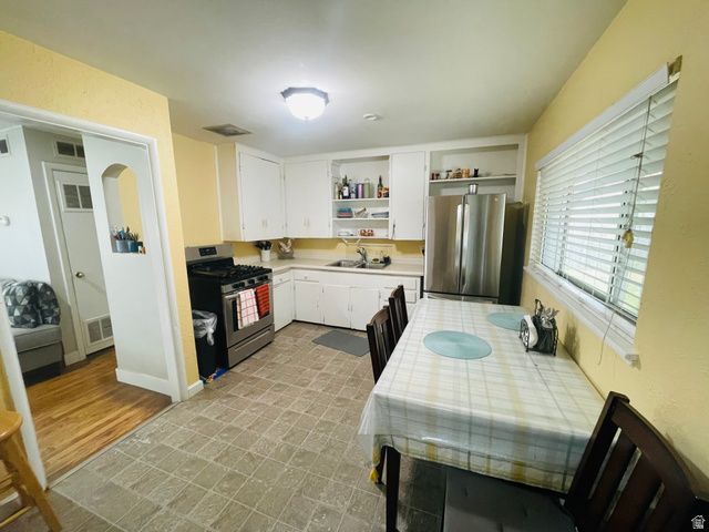 5216 S PIEPER BLVD, Salt Lake City, UT 84118